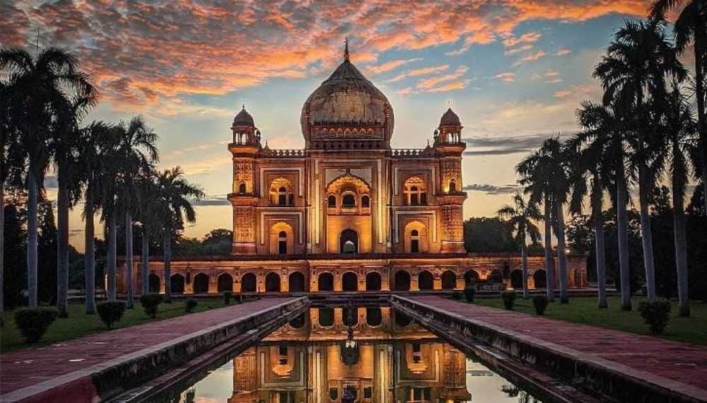 Safdurjung Tomb